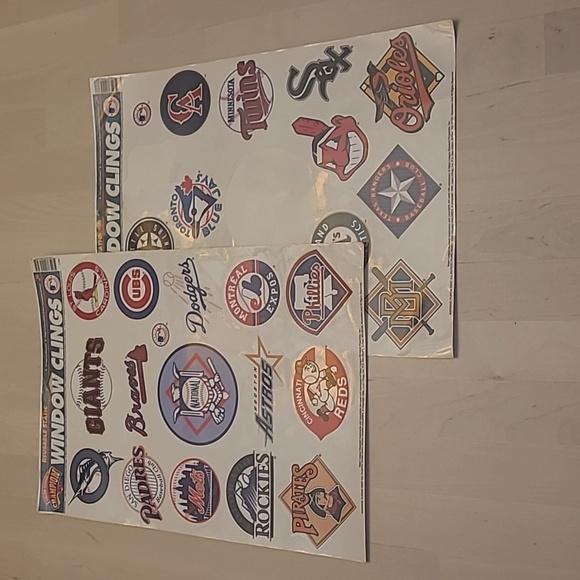 VTG 1996 MLB Various Team Window Clings(1 NWT, 1 missing 2 Clings) - Picture 10 of 13